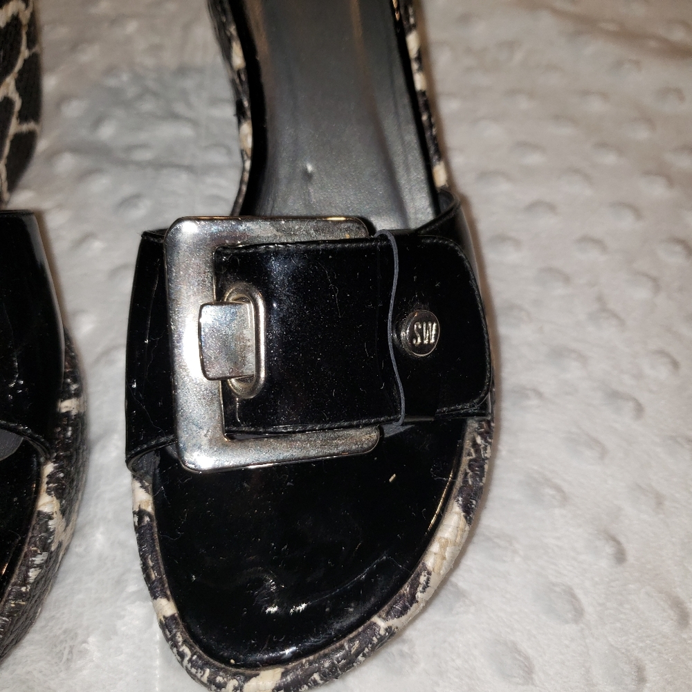 Stuart Weitzman 7 1/2 giraffe animal print buckle - Picture 9 of 16